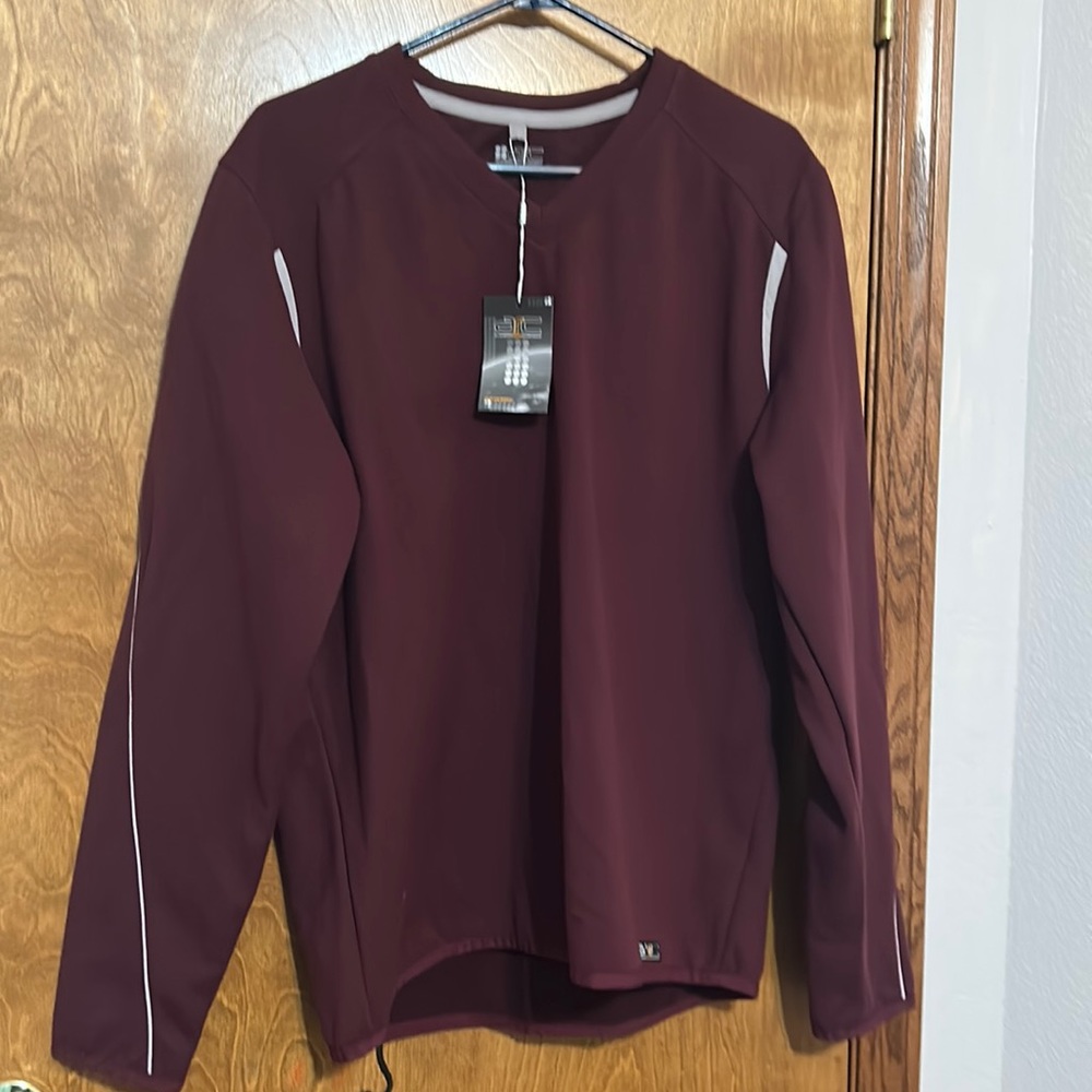 NWT womens size large ARC sweatshirt.